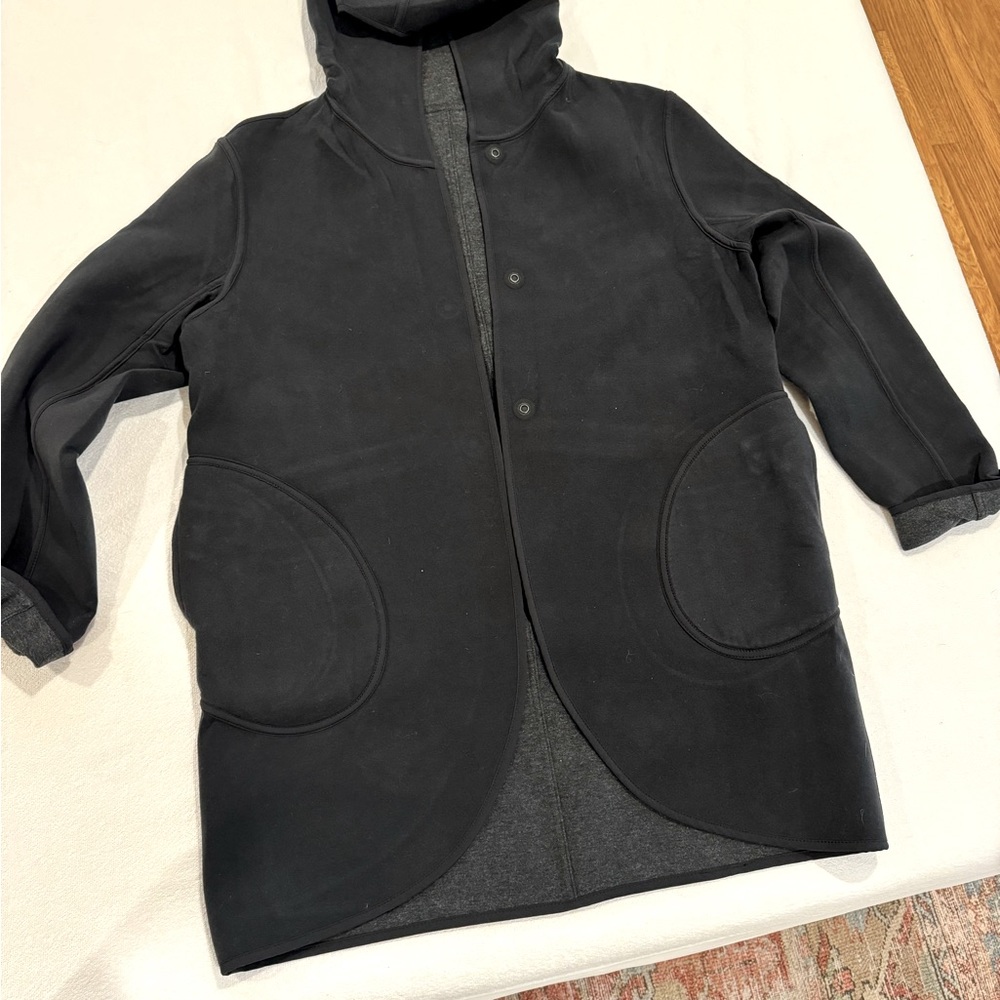Reversible Lululemon coat
